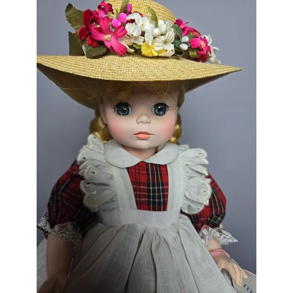 Vintage Doll. Madame Alexander. 
